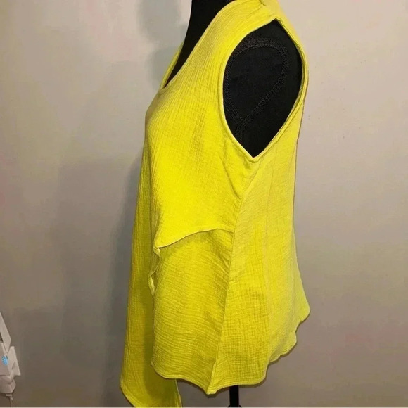 Coco + Carmen Tank - Picture 3 of 8